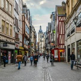 Guided Tours of Rouen Guided Tours of Rouen